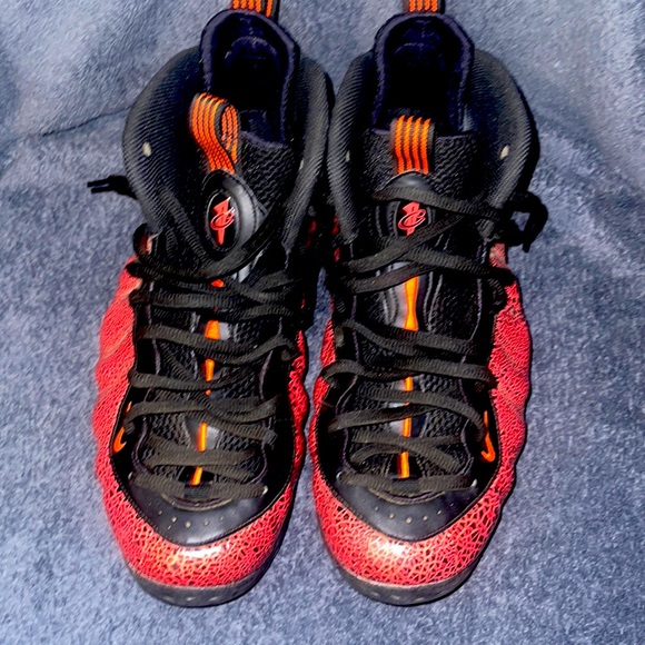 crimson red foamposites